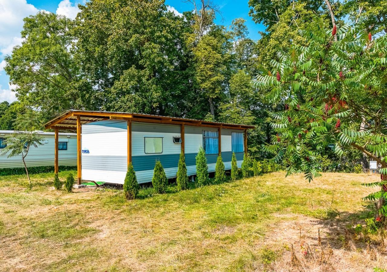 Piekna Gora Campsite Gizycko